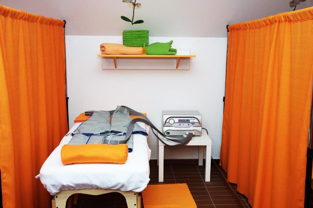 Hotel Pod Sluncem Třebíz Exteriör bild